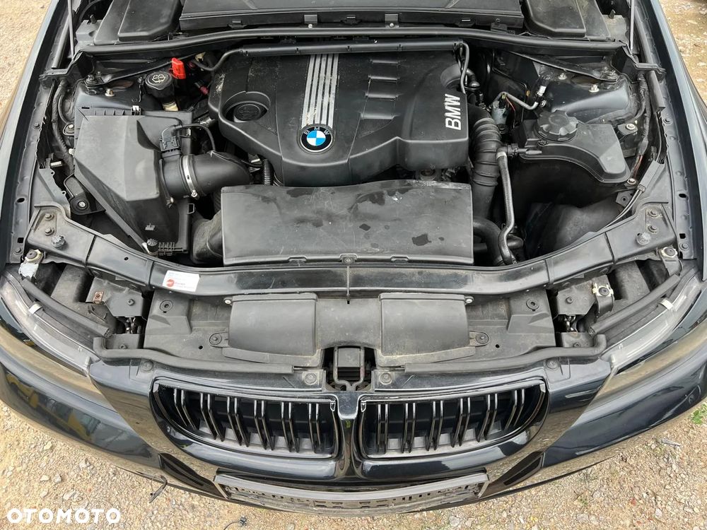 BMW E90 318d części maska zderzak drzwi błotnik lampa deska fotele (475 Black Sapphire) (N47) 2008 przedlift - 12