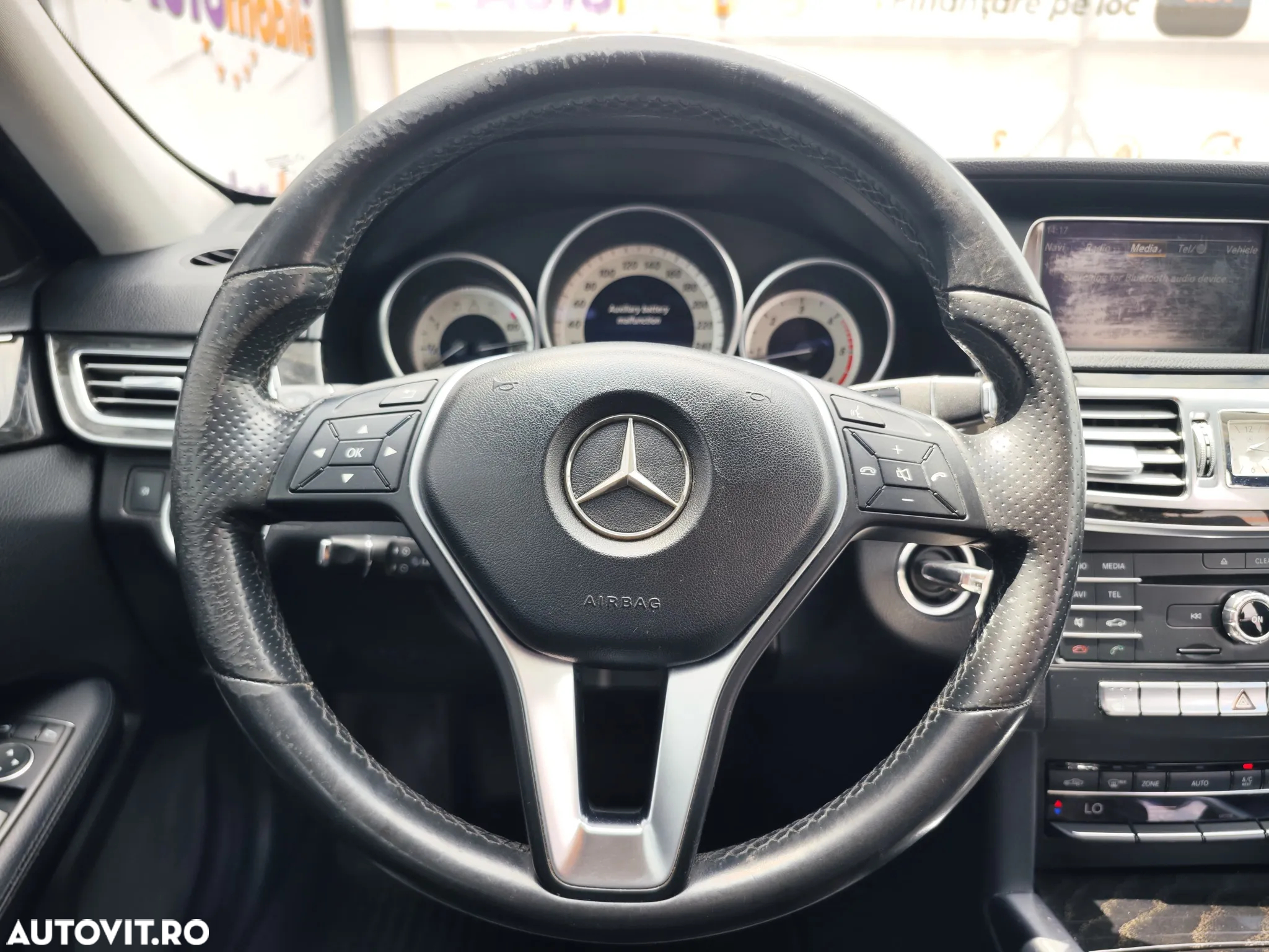 Mercedes-Benz E 220 BlueTEC 9G-TRONIC Avantgarde - 23