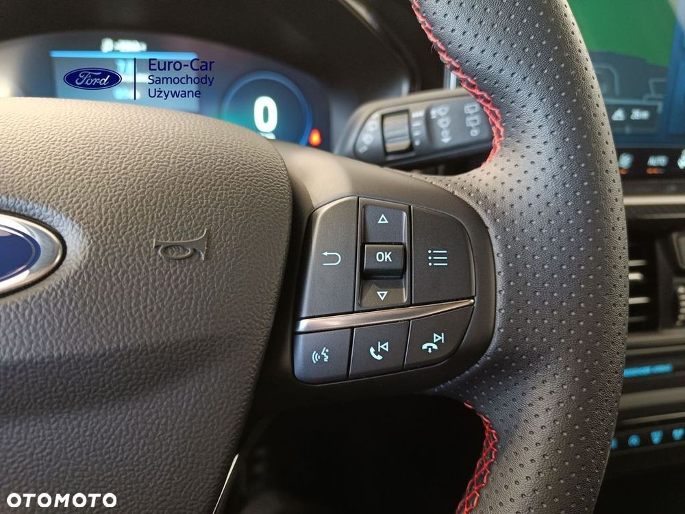 Ford Focus 1.0 EcoBoost mHEV ST-Line X - 21