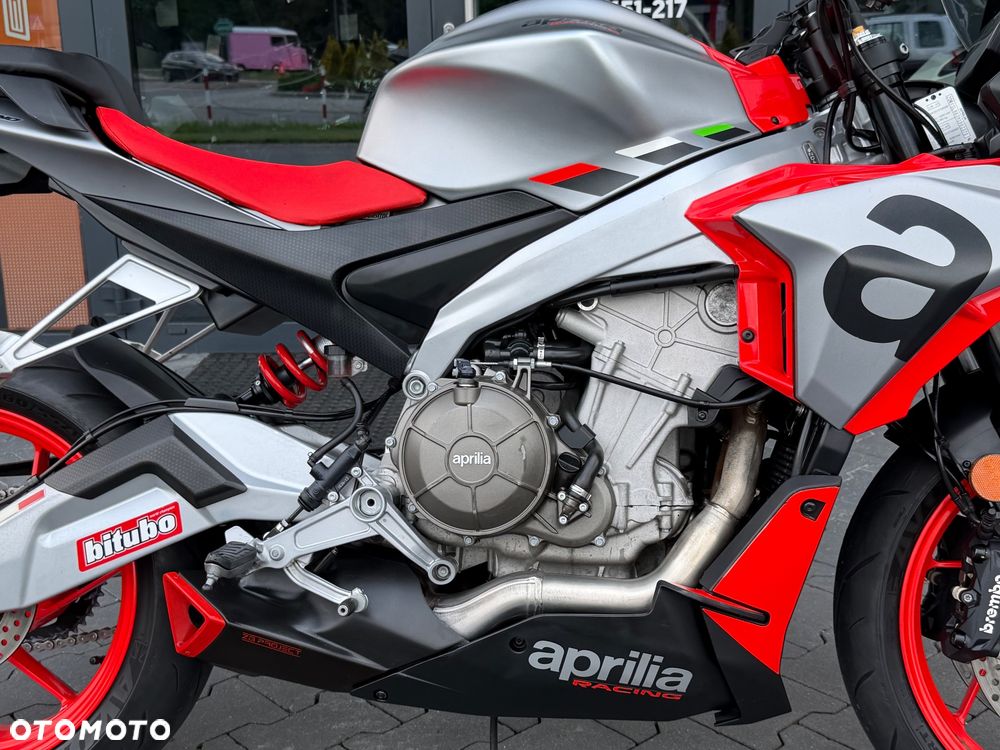 Aprilia Tuono - 8