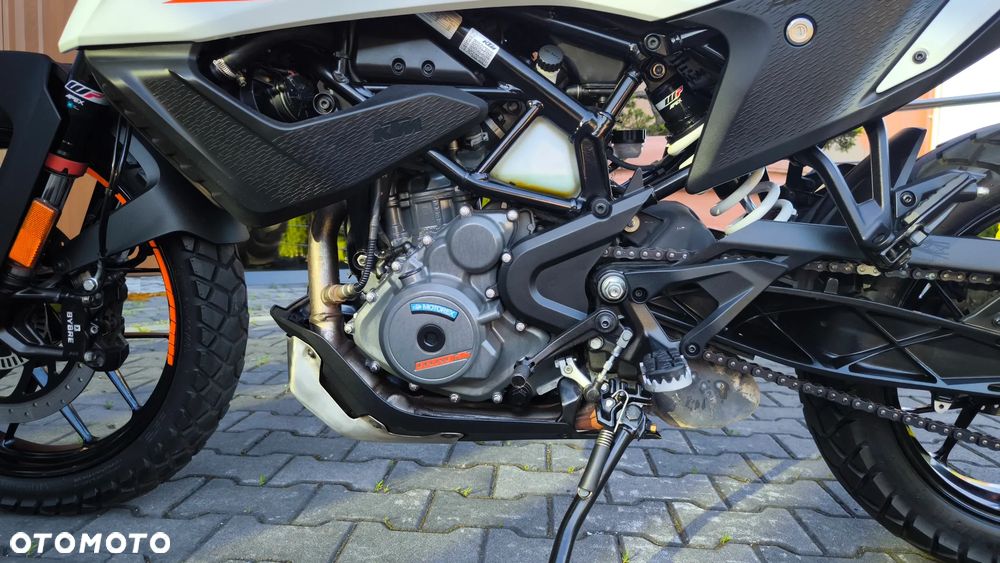 KTM Adventure - 20