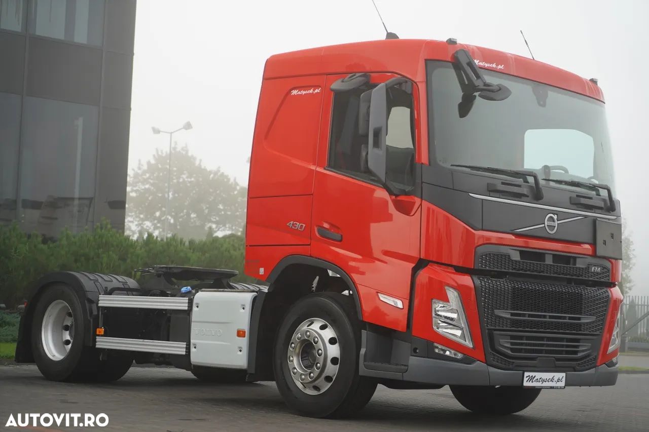 Volvo FM 430 / FULL ADR / GREUTATE: 6.500 KG / CABINĂ JOSĂ / 2022 / DUPĂ CONTRACT DE SERVICE GOLD / - 1