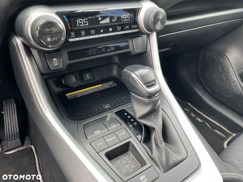 Toyota RAV4 2.5 Hybrid Comfort 4x2 - 20
