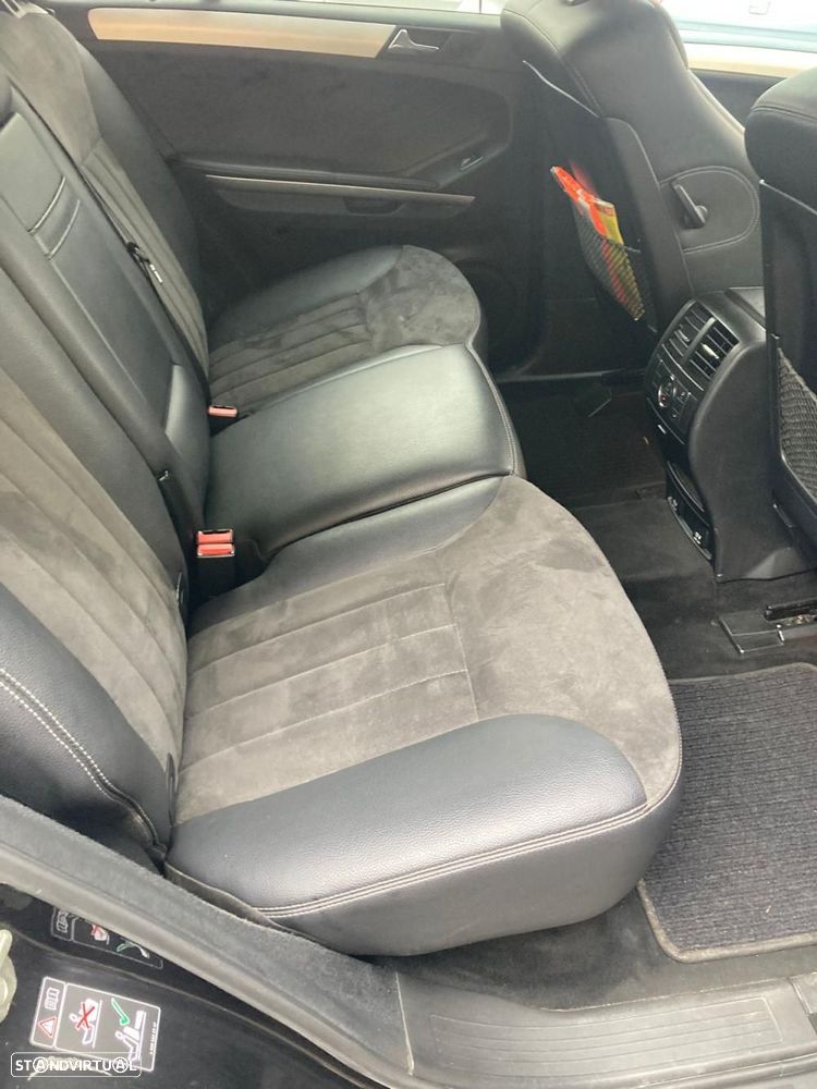 Mercedes-Benz ML 320 - 12