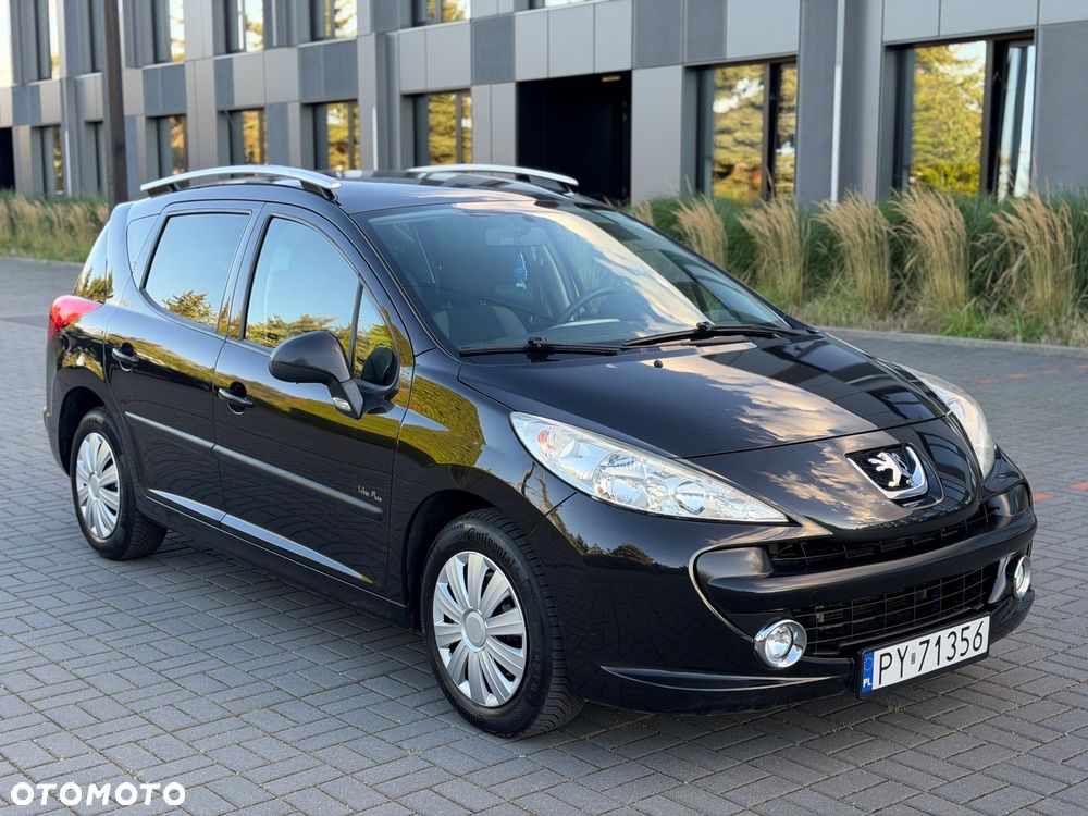 Peugeot 207 - 7
