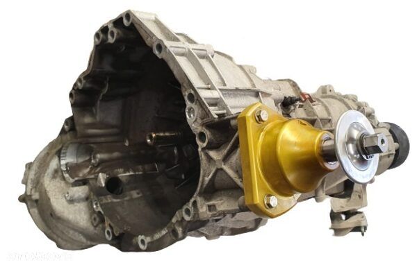 REGENERACJA GNIAZDA W SKRZYNI BIEGÓW NAPRAWA ŁOŻYSKA LUZ PÓŁOSI AUDI A4 A5 A6 A7 Q5 Q7  ZWOLEŃ - 5