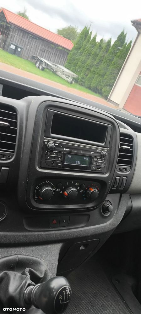 Renault Trafic - 10