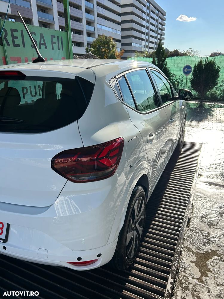 Dacia Sandero TCe 90 MT5 Expression - 4