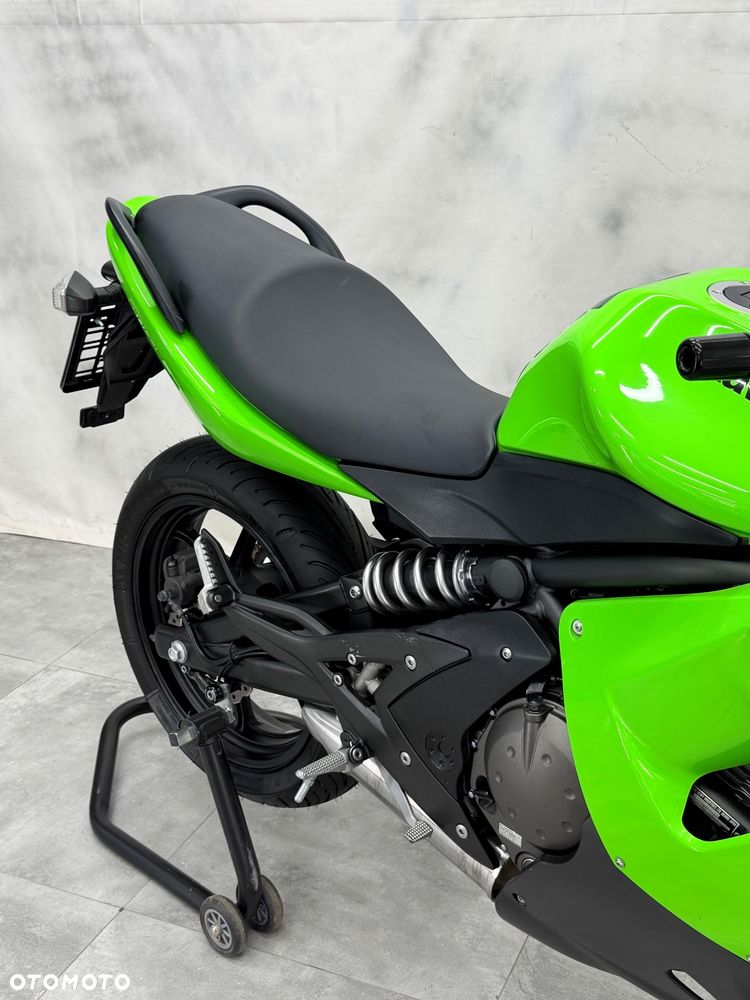 Kawasaki ER - 11
