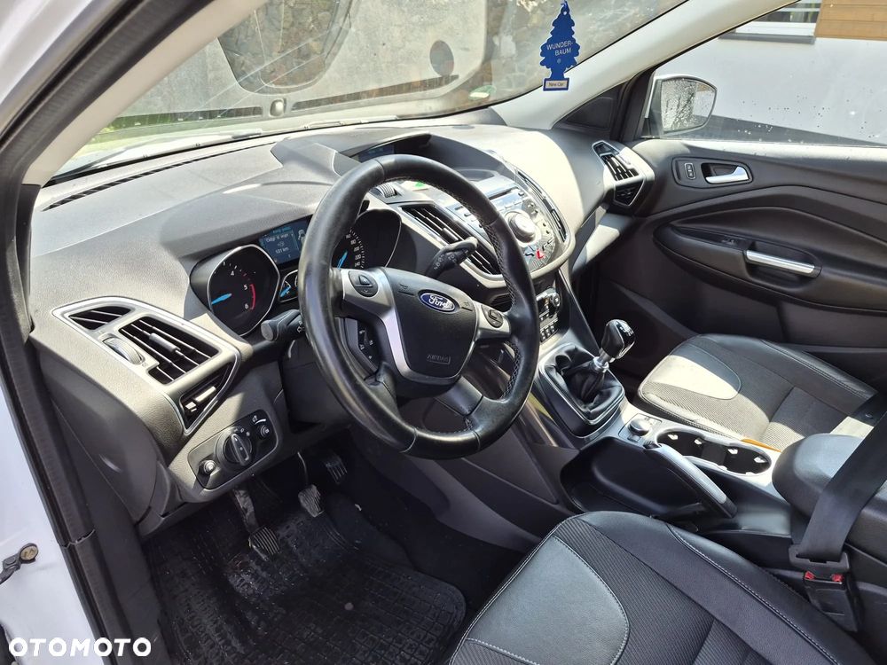 Ford Kuga 2.0 TDCi 4x4 Individual - 5