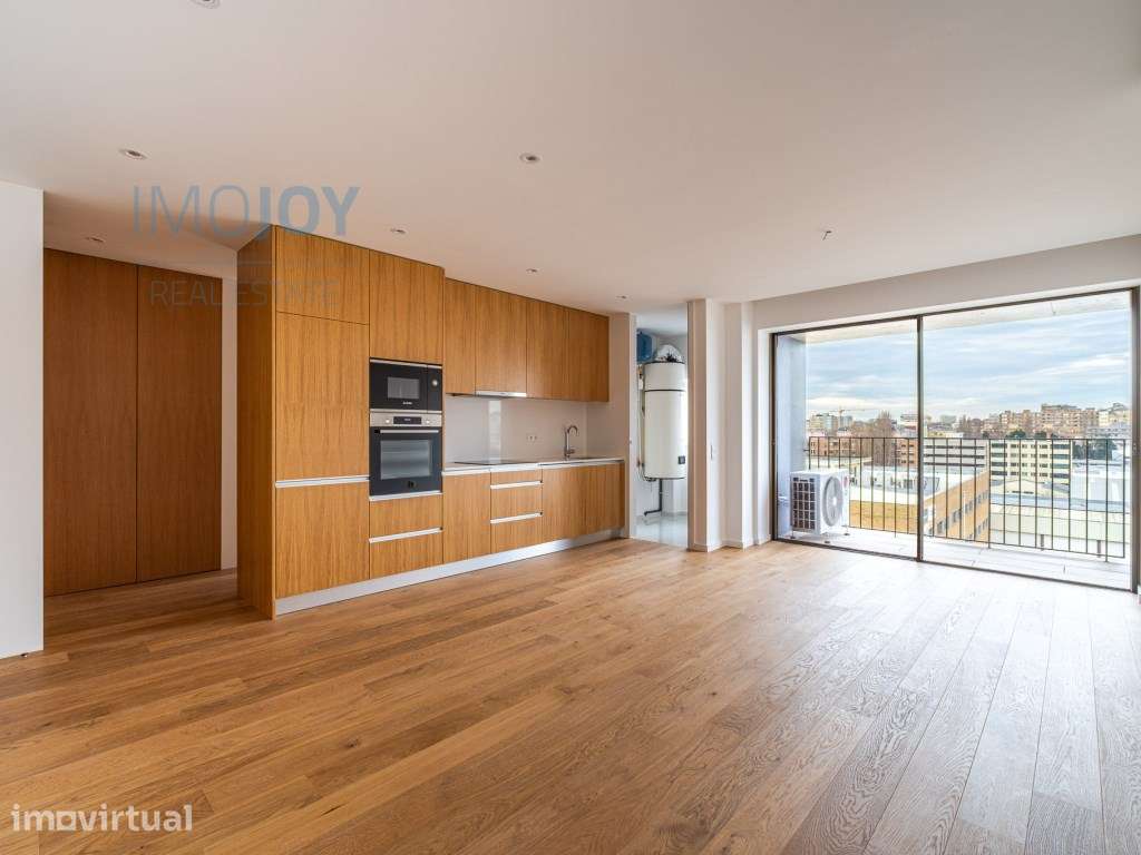 Apartamento T2 com Varanda em Matosinhos - Grande imagem: 2/27