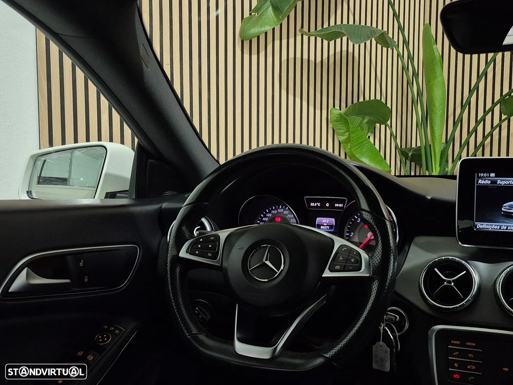 Mercedes-Benz CLA 180 d Shooting Brake AMG Line - 12