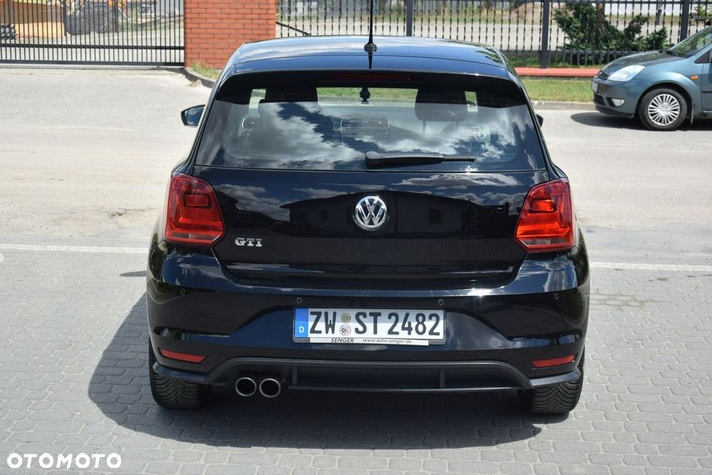 Volkswagen Polo 1.8 TSI (Blue Motion Technology) GTI - 11