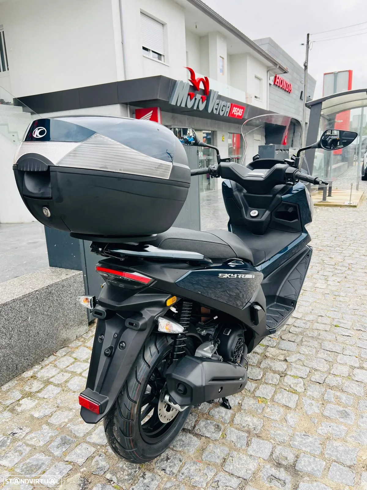 Kymco Skytown - 4