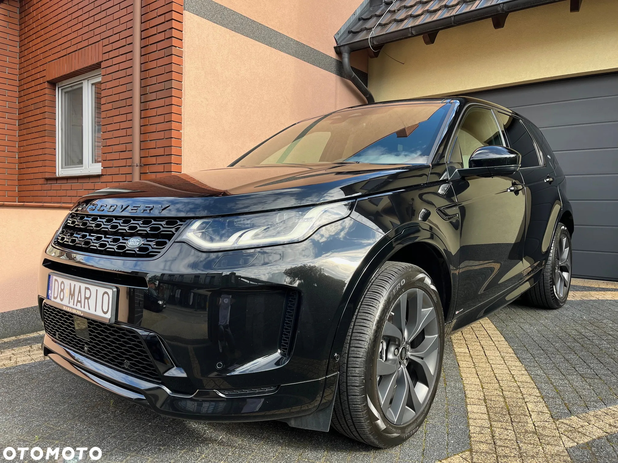 Land Rover Discovery Sport 2.0 D180 R-Dynamic HSE - 4