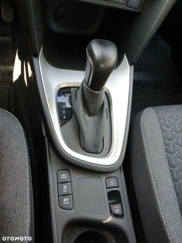 Toyota Yaris Cross Hybrid 1.5 Comfort - 17