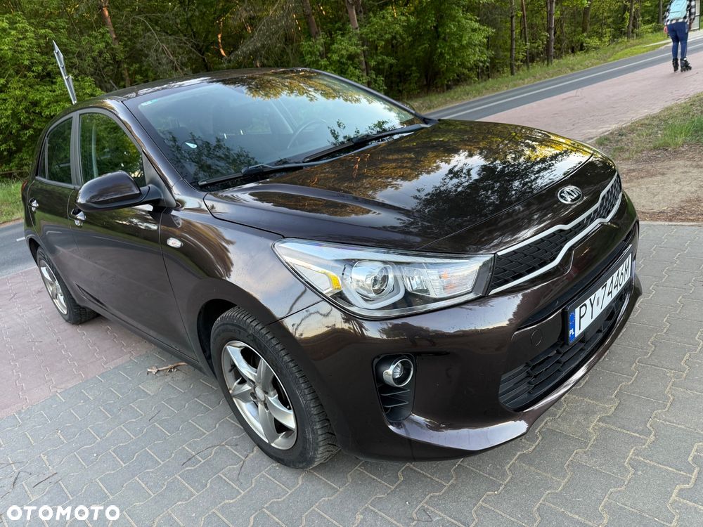 Kia Rio 1.0 T-GDI 100 Dream-Team Edition - 2