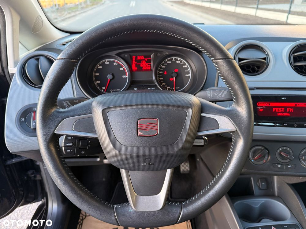 Seat Ibiza 1.4 16V Reference - 30