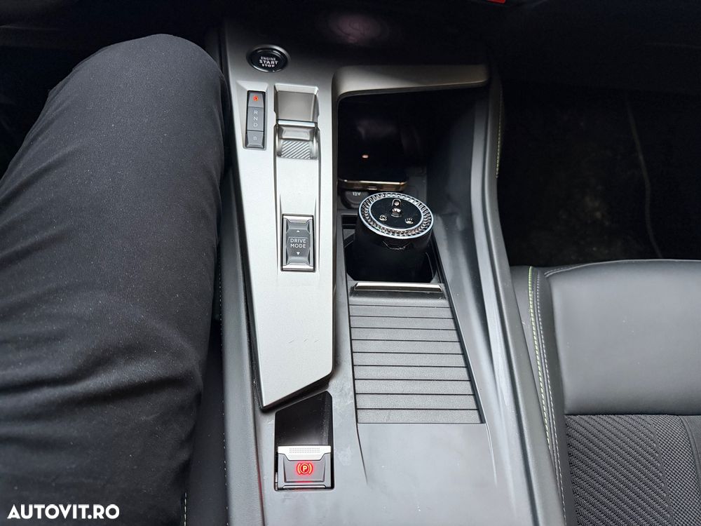 Peugeot 408 225 e-EAT8 GT Exclusive - 15