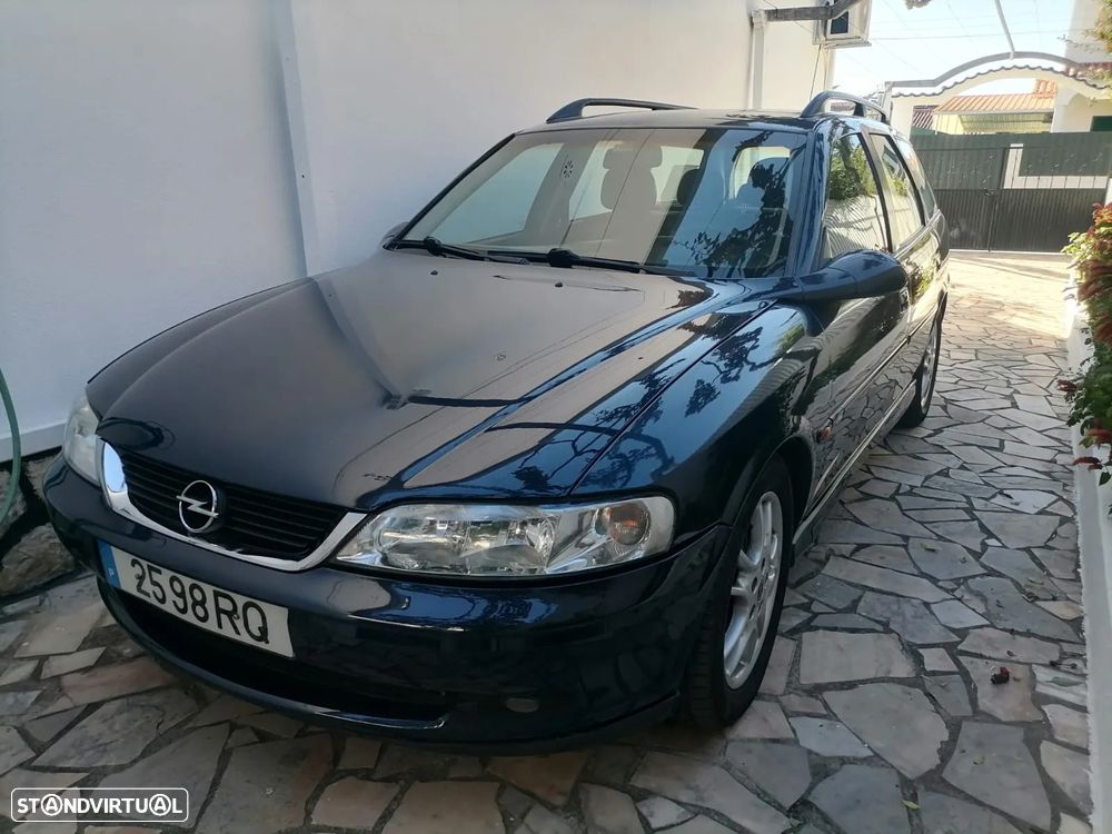 Opel Vectra Caravan 2.0 DTi Sport - 1