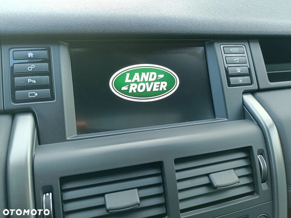 Land Rover Discovery Sport TD4 HSE Luxury - 9