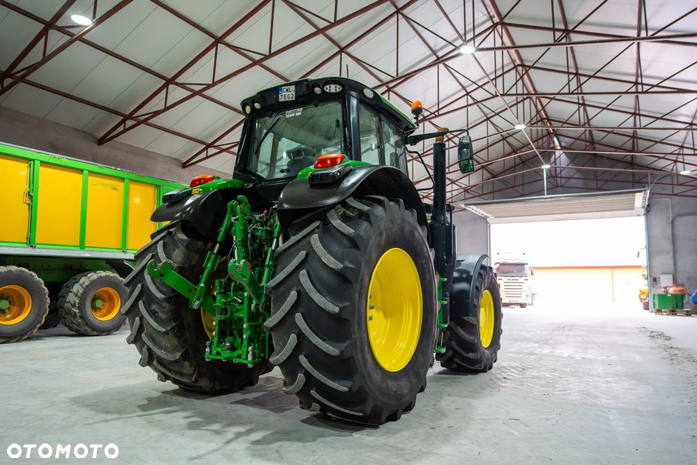 John Deere 6195M - 7