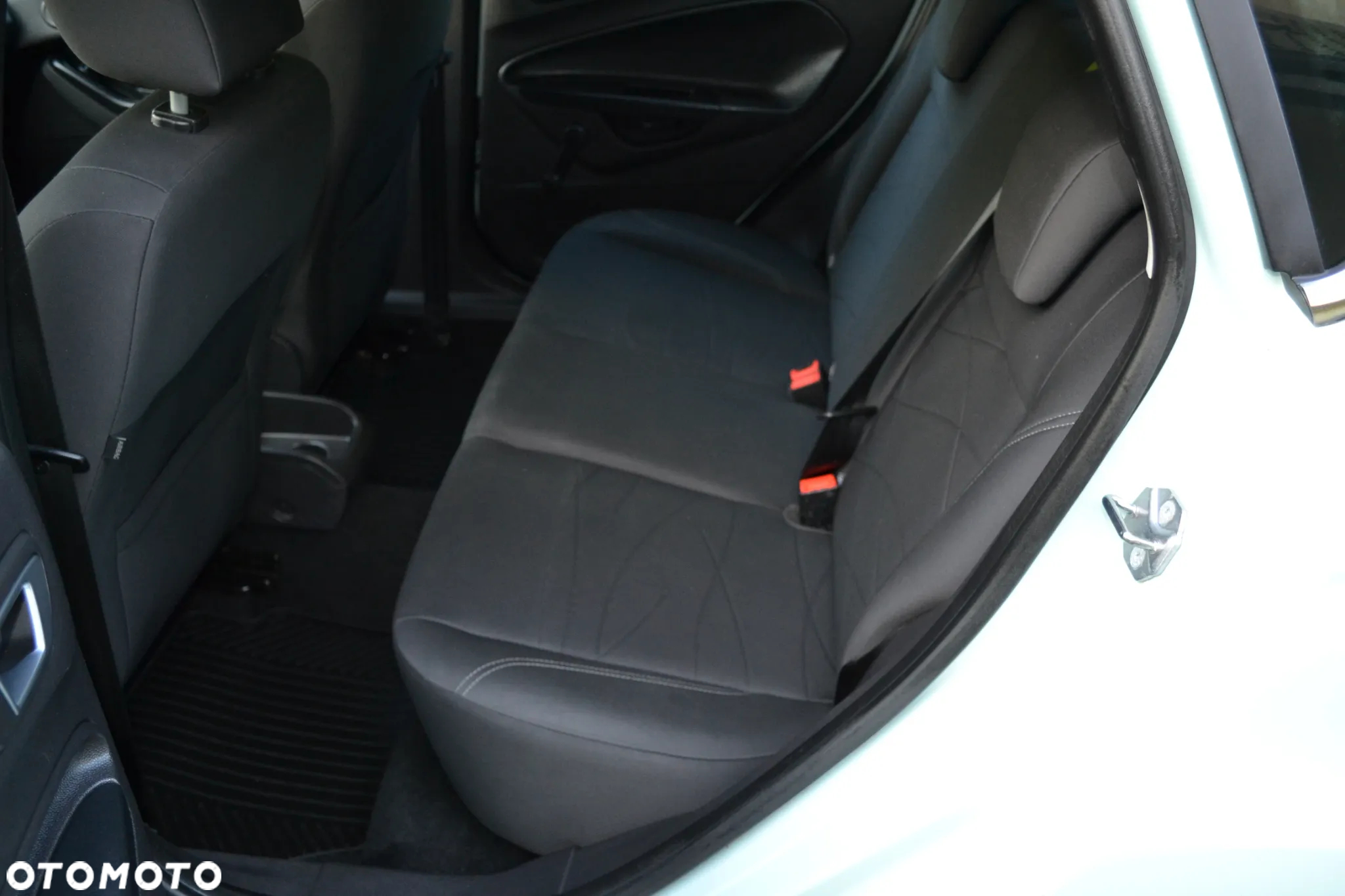 Ford Fiesta 1.25 Trend - 15