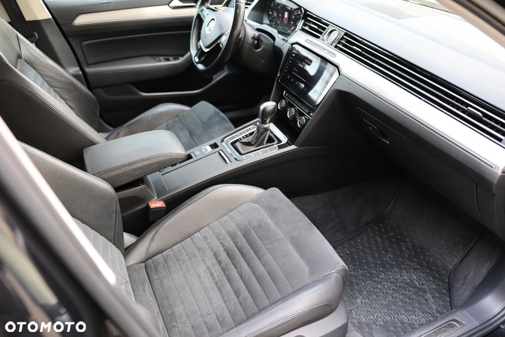 Volkswagen Passat 2.0 TDI BMT Highline DSG - 11