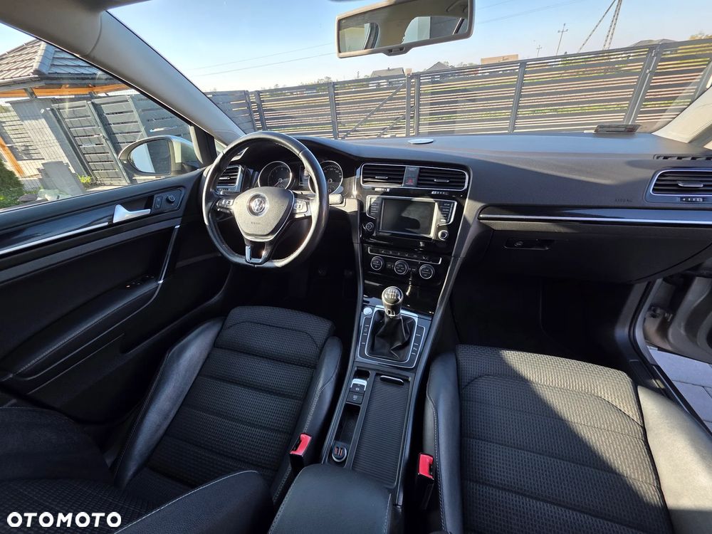 Volkswagen Golf 1.4 TSI BMT Highline - 6