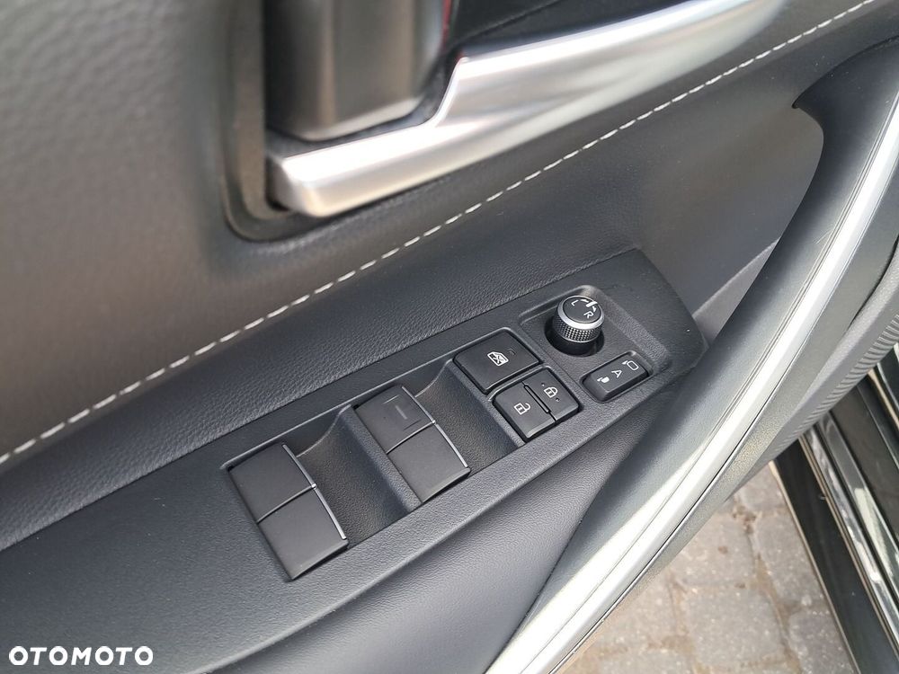 Toyota Corolla 1.8 Hybrid Style - 16