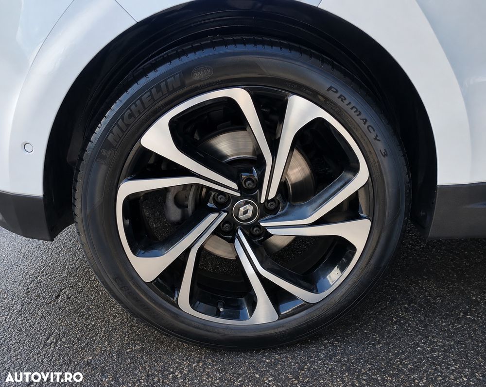 Renault Grand Scenic - 17