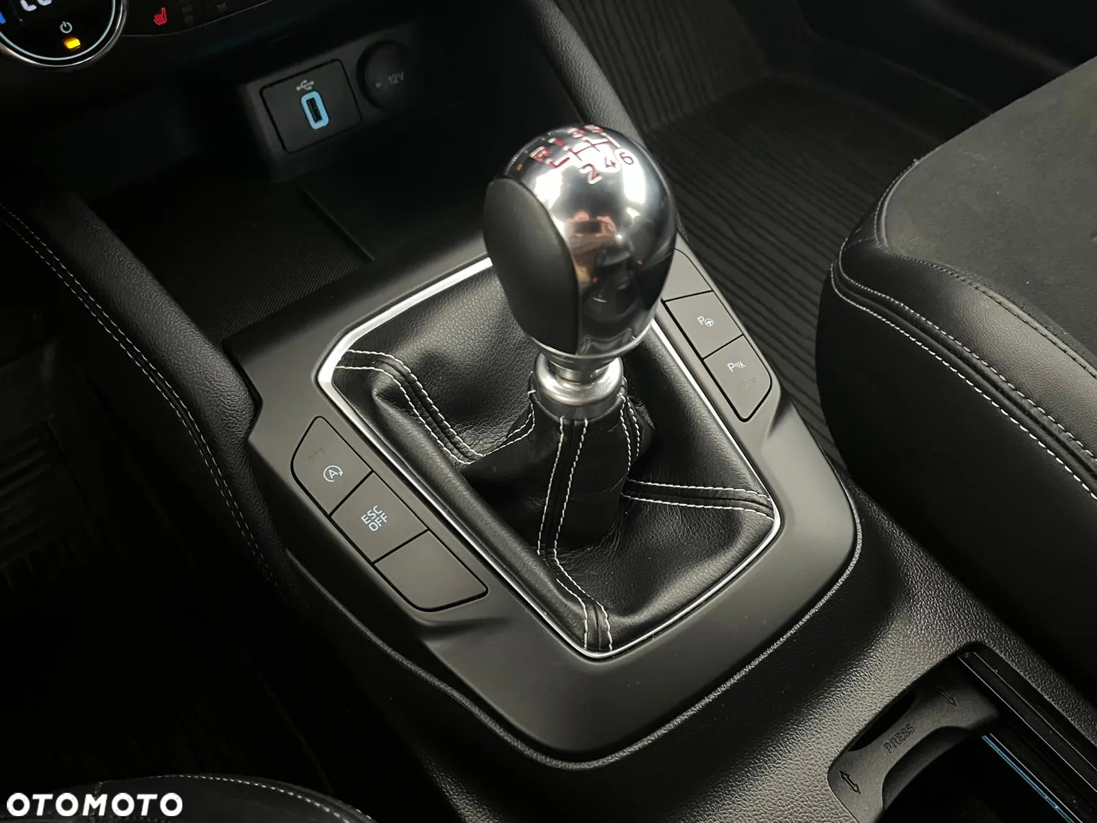 Ford Focus 2.3 EcoBoost ST-3 - 37