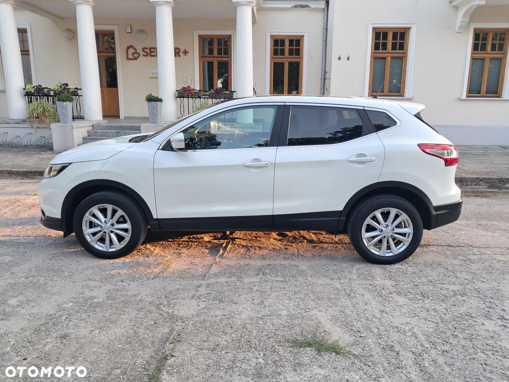 Nissan Qashqai - 4