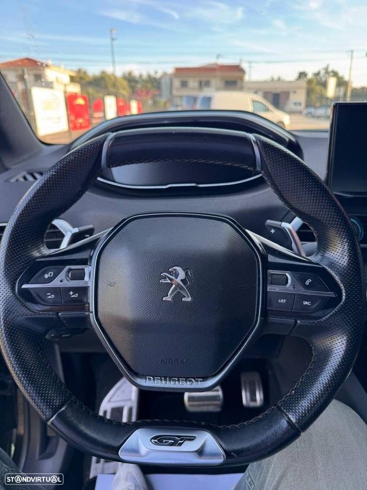 Peugeot 3008 1.6 Hybrid GT Pack e-EAT8 - 27
