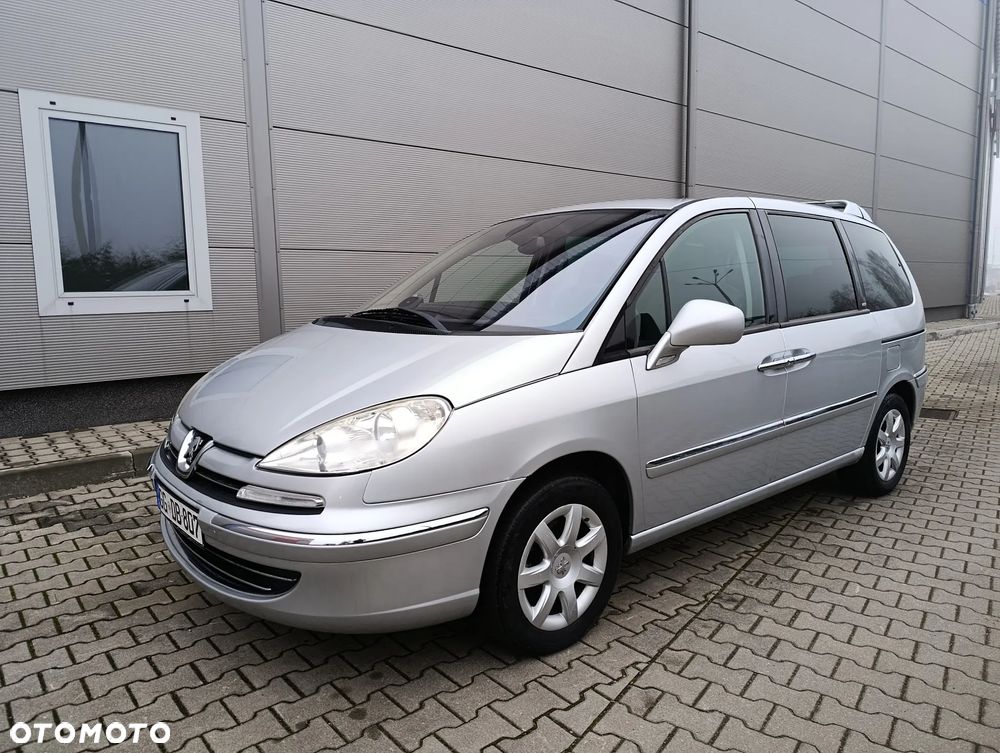 Peugeot 807 HDi 165 Family - 1