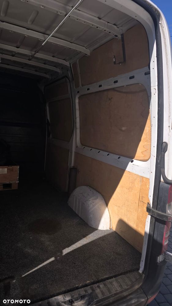 Mercedes-Benz Sprinter - 3
