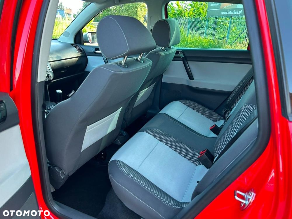 Volkswagen Polo Cross - 18