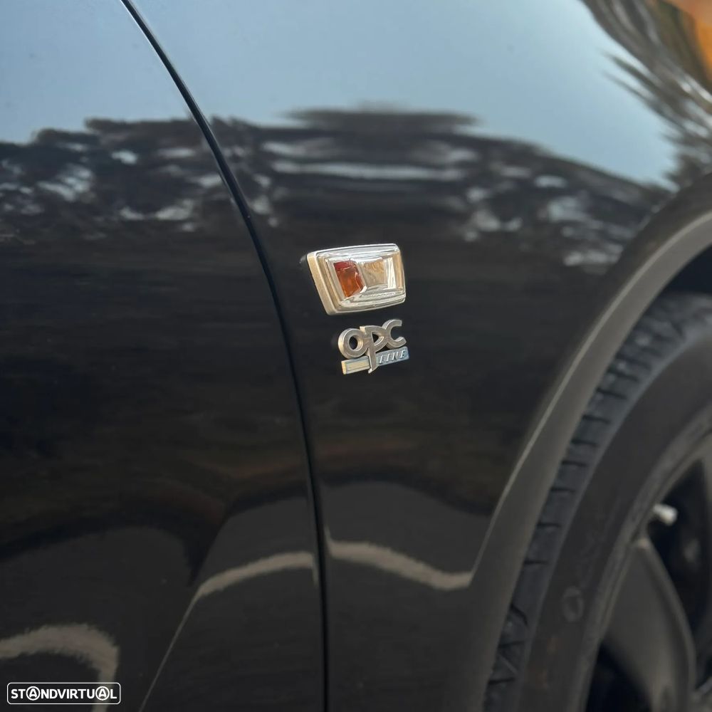 Opel Astra GTC 1.6 CDTi S/S - 11