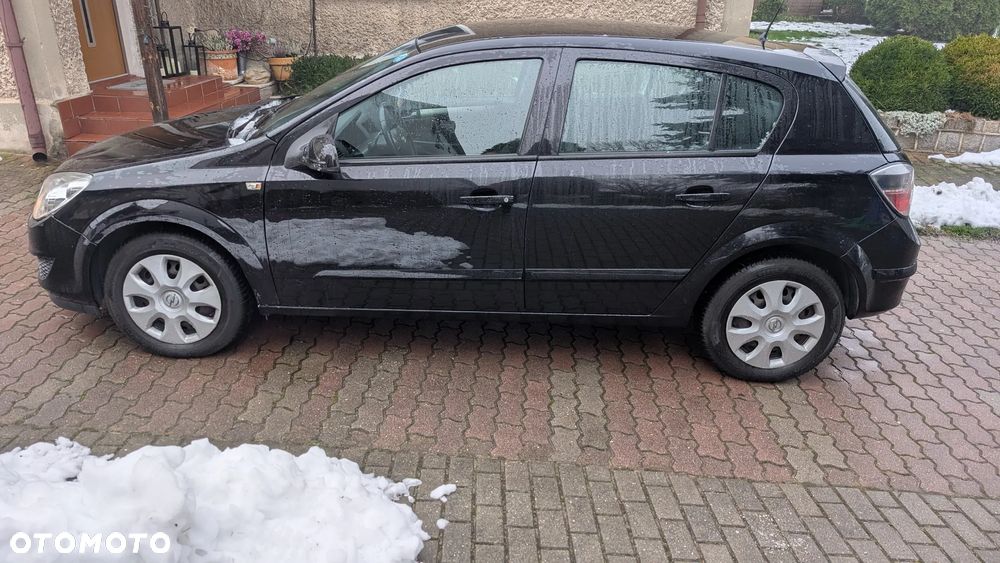 Opel Astra - 3