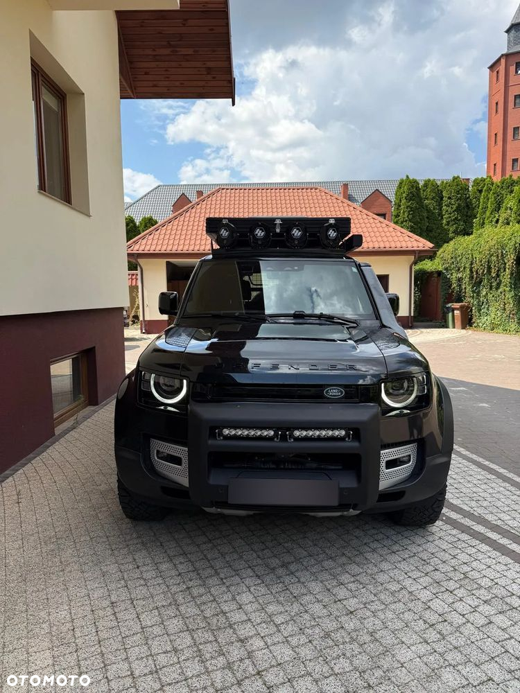 Land Rover Defender 110 2.0 P300 S - 25