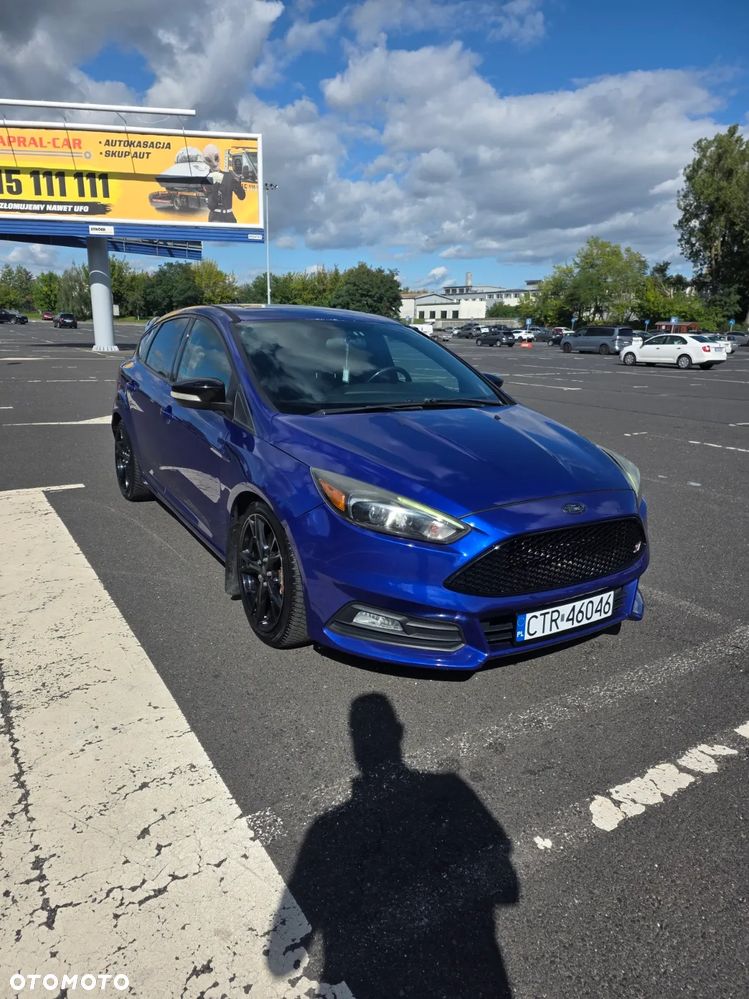 Ford Focus 2.0 EcoBoost ST - 2
