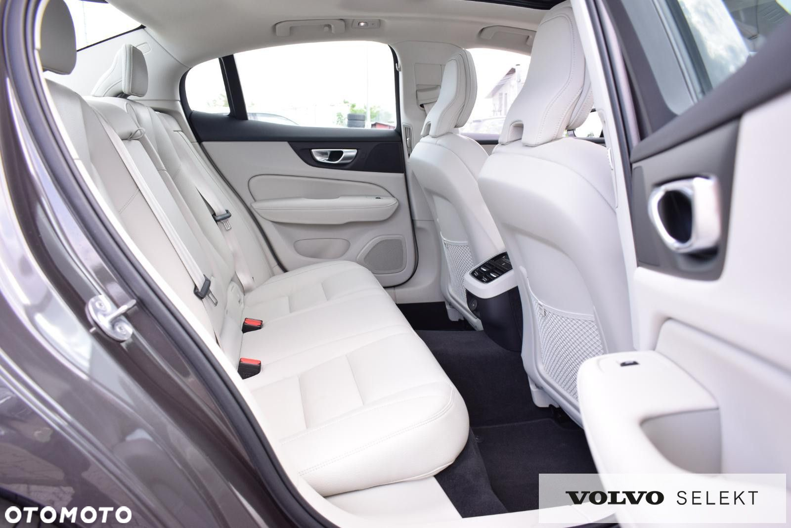 Volvo S60 - 23
