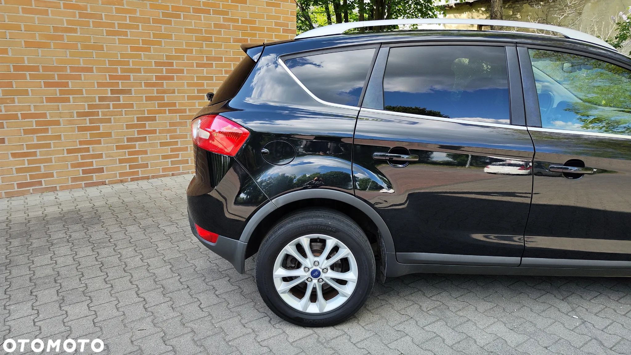 Ford Kuga 2.0 TDCi 4WD Titanium - 11