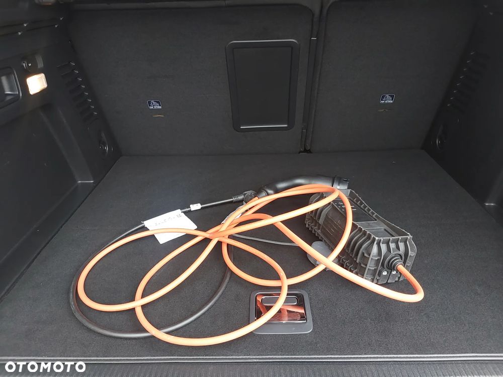 Peugeot 3008 1.6 PureTech HYbrid Allure S&S EAT8 - 40