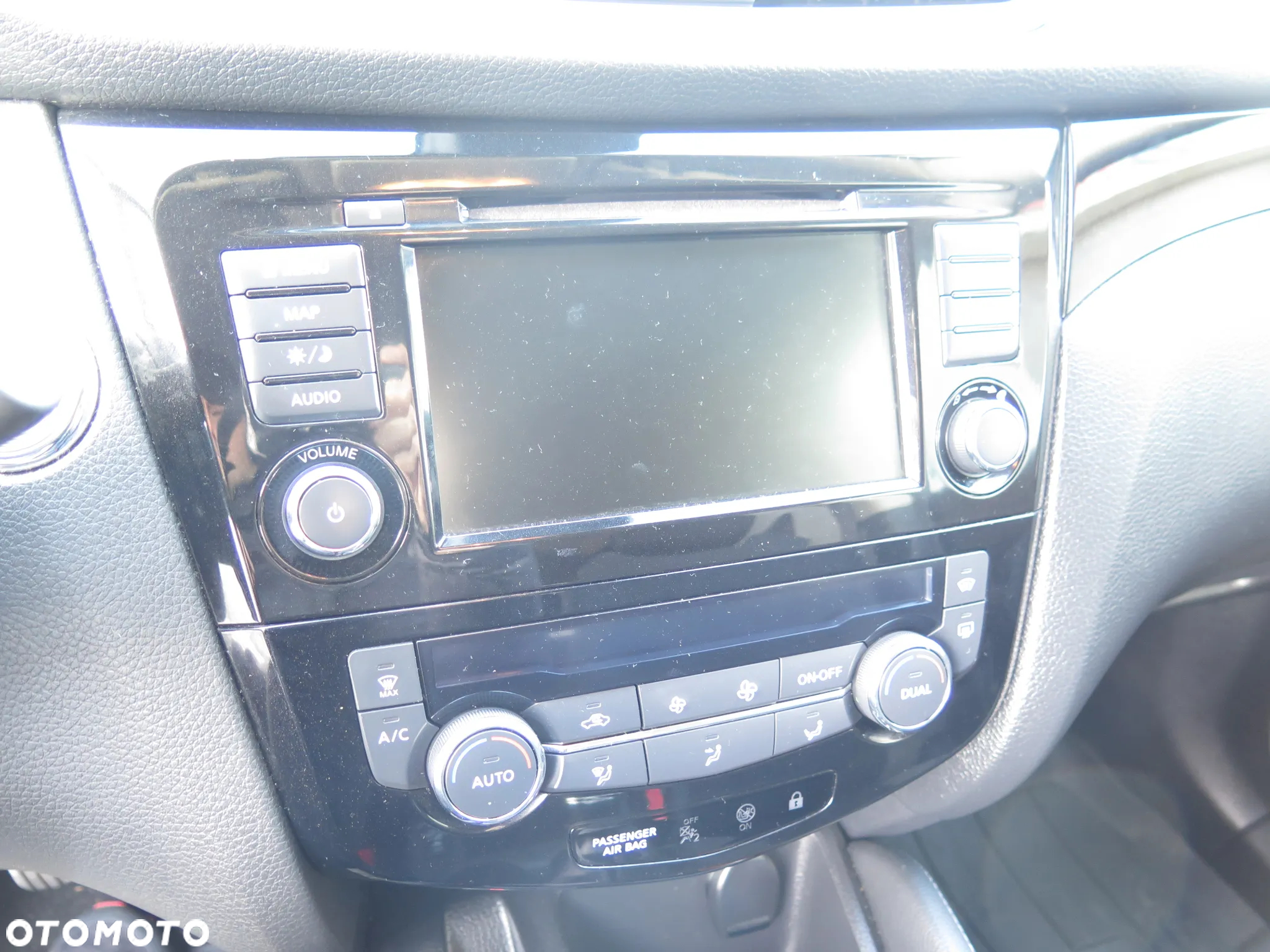 Nissan Qashqai 1.3 DIG-T Visia - 18