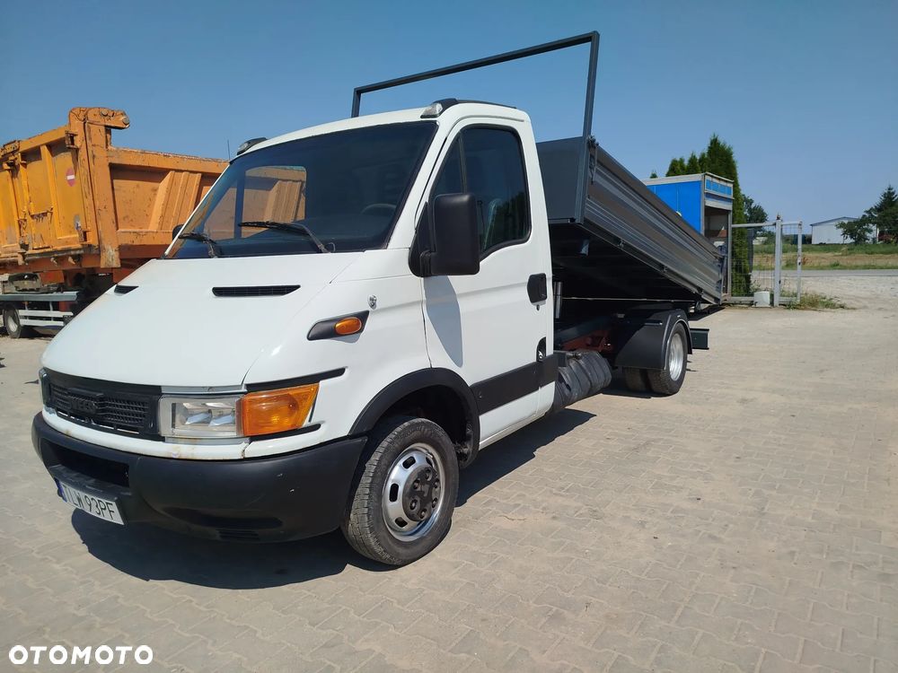 Iveco DAILY - 1