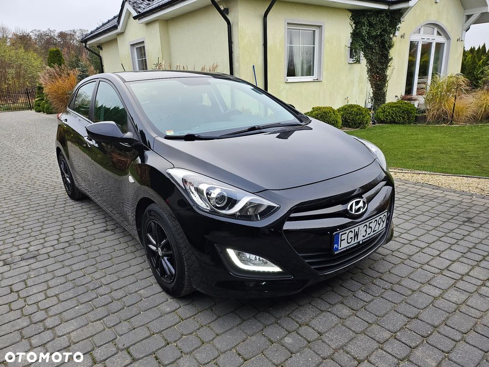 Hyundai i30 i30cw 1.4 Fifa World Cup Edition - 3