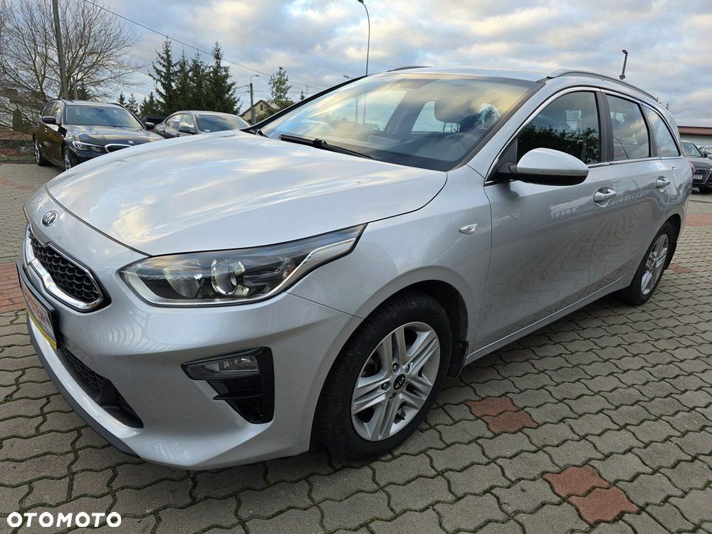 Kia Ceed - 23