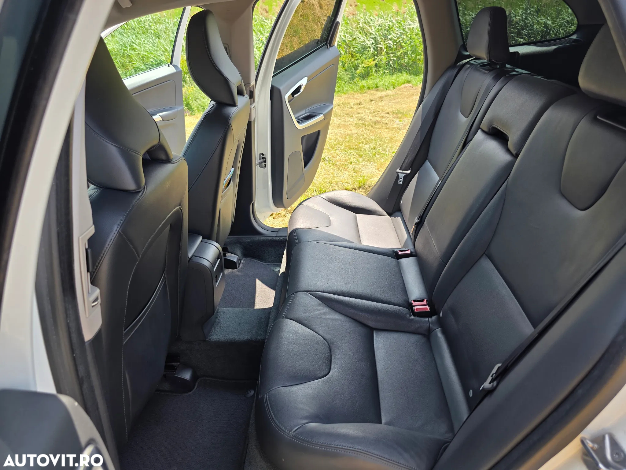 Volvo XC 60 D4 VEA Start-Stop Momentum - 16