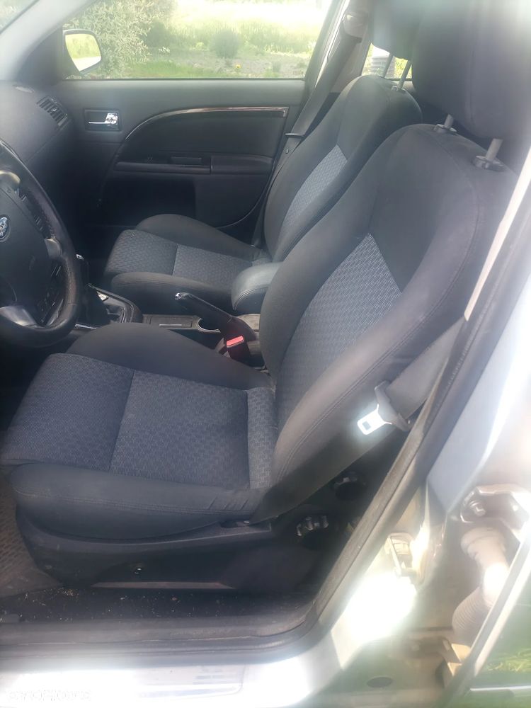 Ford Mondeo 1.8 SCi Ghia - 5